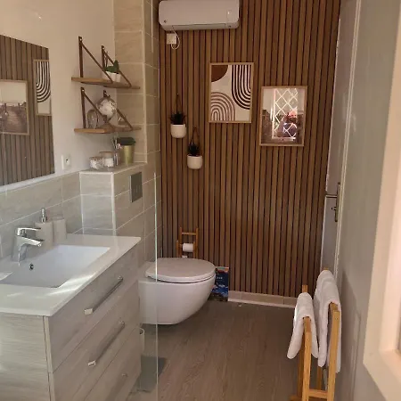 Magnifique A Cassis,parking,2 Pas Du Port * Каси