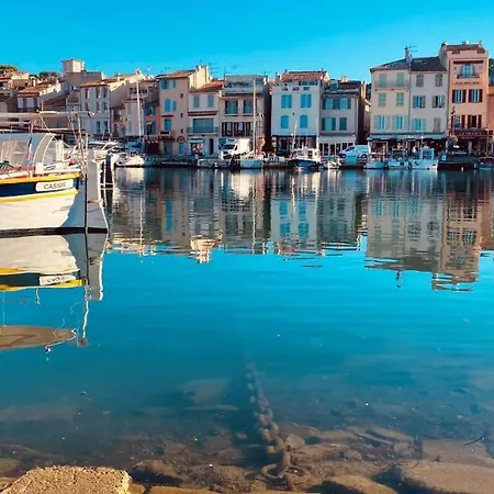 Magnifique A Cassis,parking,2 Pas Du Port *