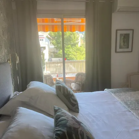 Magnifique A Cassis,parking,2 Pas Du Port Каси