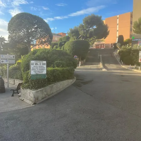 Apartmán Magnifique A Cassis,parking,2 Pas Du Port *